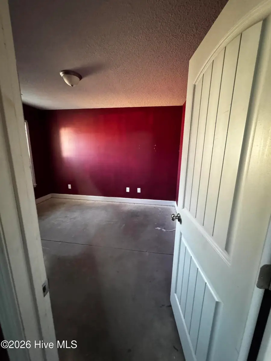 316 Starky Drive, Richlands, NC 28574 - Image #3