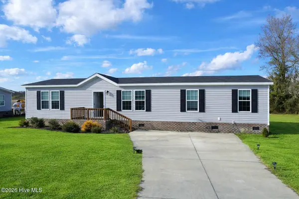 127 Wildflower Way, Stella, NC 28582