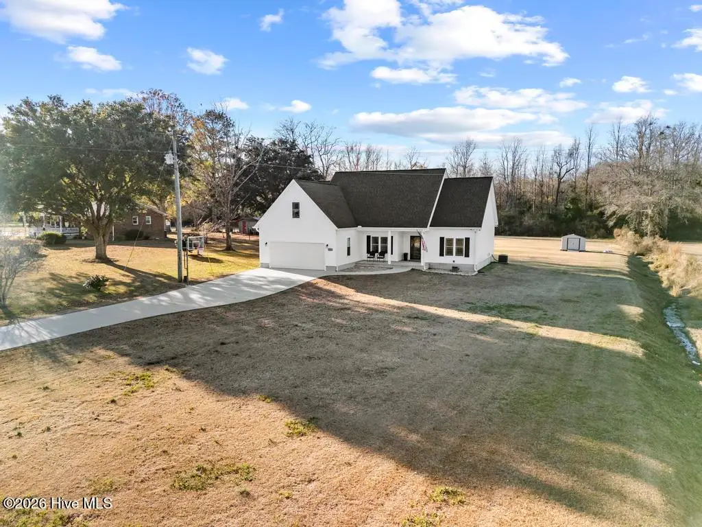 400 Padgett Road, Maple Hill, NC 28454 - Image #1