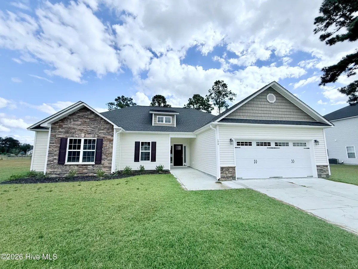 174 Finch Lane, New Bern, NC 28560 - Image #1