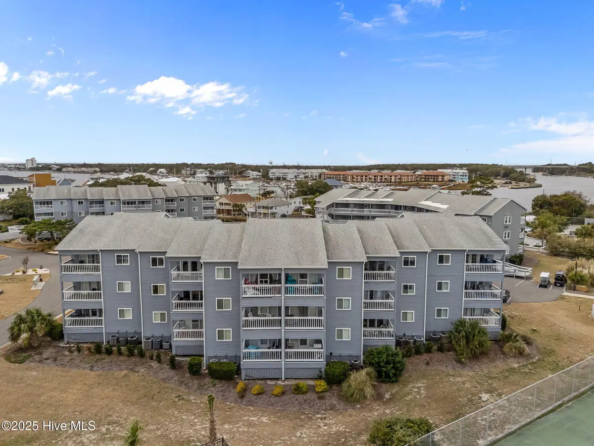 400 Virginia Avenue #202a, Carolina Beach, NC 28428 - Image #1