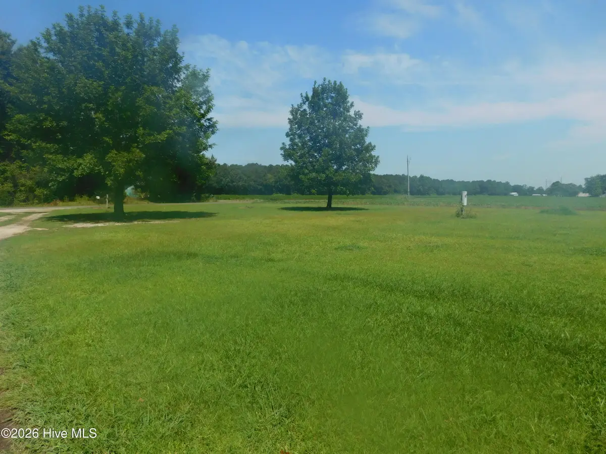 112 Prentiss Riggs Road, Cove City, NC 28523 - Image #1