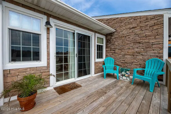 232 Sandpiper Drive, North Topsail Beach, NC 28460