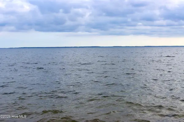 3435 Janiero Road, Arapahoe, NC 28510