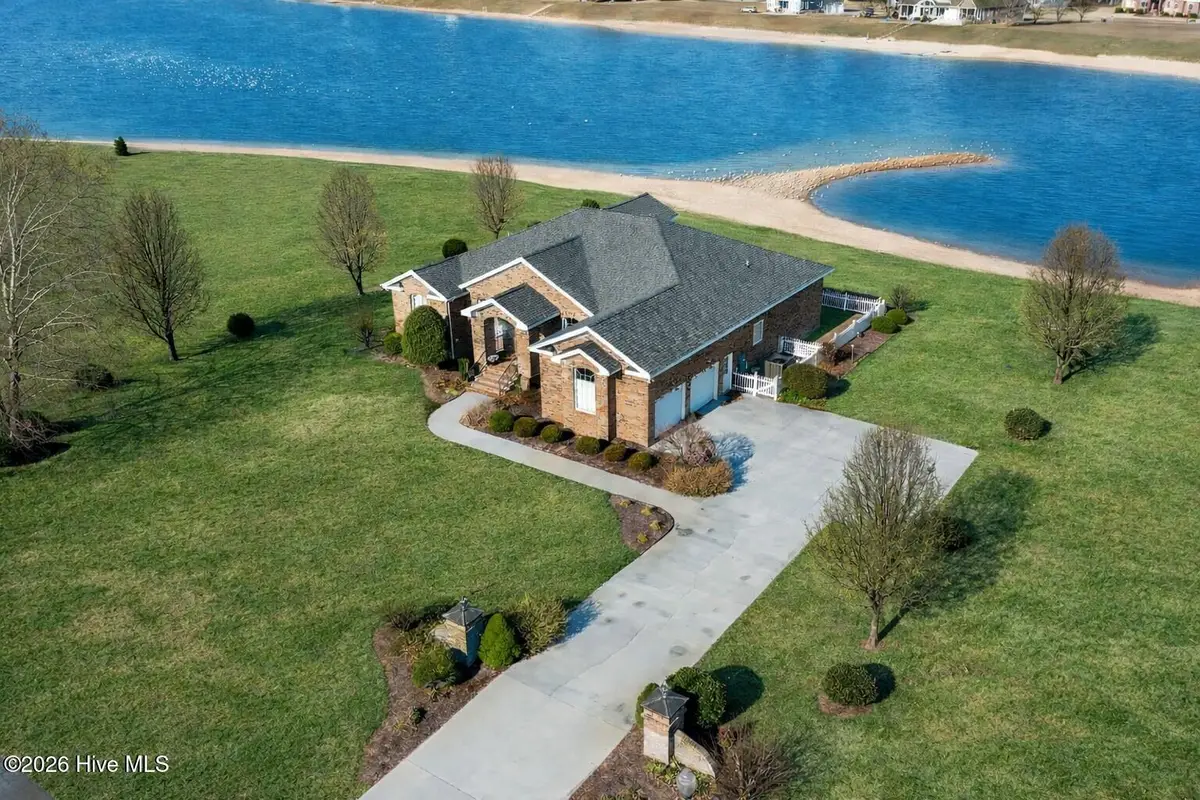 241 Schooner Landing Drive, Edenton, NC 27932 - Image #1