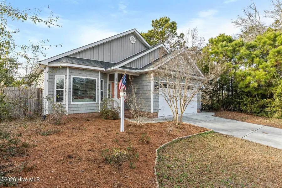 333 NE 55th Street, Oak Island, NC 28465 - Image #3