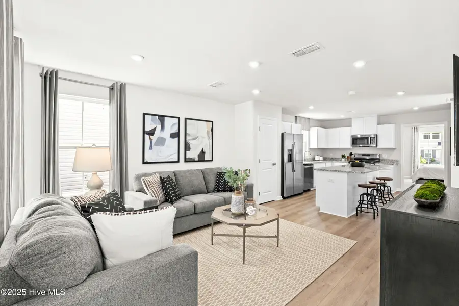 684 Savinwood Trail Ne, Bolivia, NC 28422 - Image #3