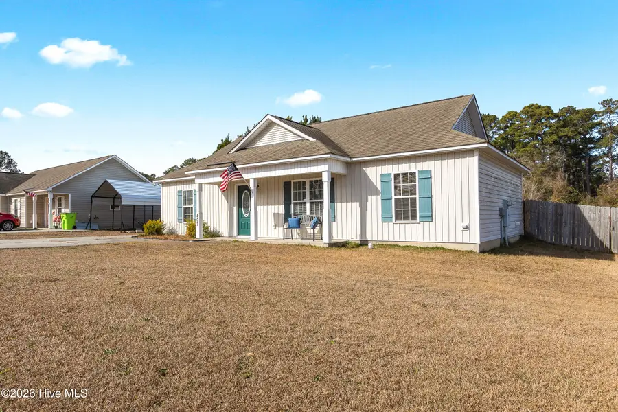 407 N Hines Street, Holly Ridge, NC 28445 - Image #2