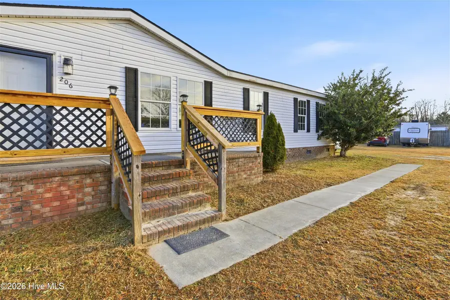 206 Pinto Place, Jacksonville, NC 28546 - Image #3