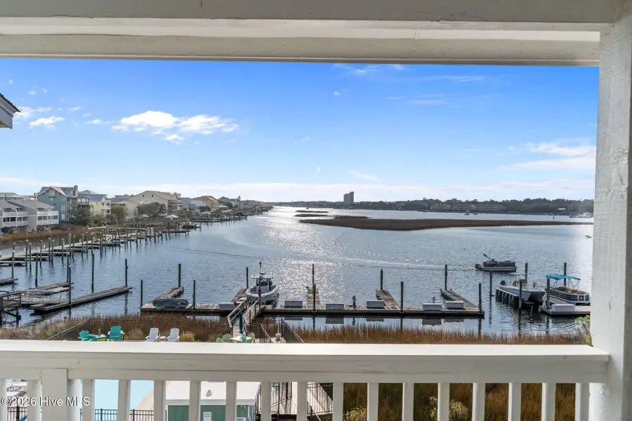 111 Florida Avenue #Apt 15, Carolina Beach, NC 28428 - Image #2