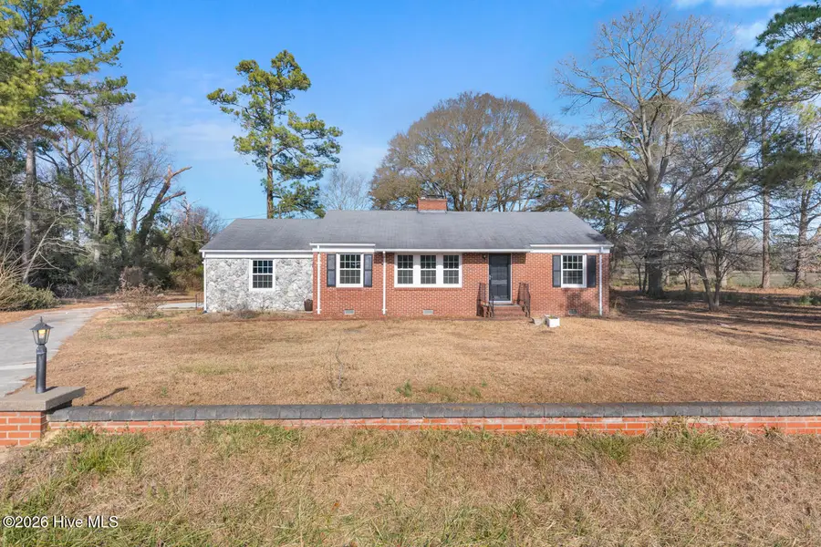 282 Richlands Loop Road, Richlands, NC 28574 - Image #2