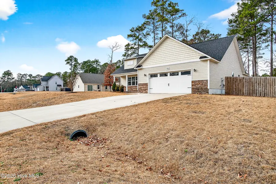 220 Westfield Drive, Richlands, NC 28574 - Image #2