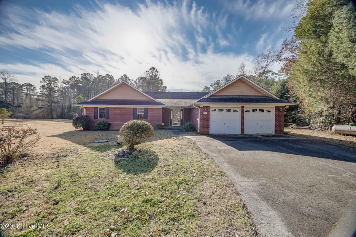 275 Juanita Lane, New Bern, NC 28560 - Image #1