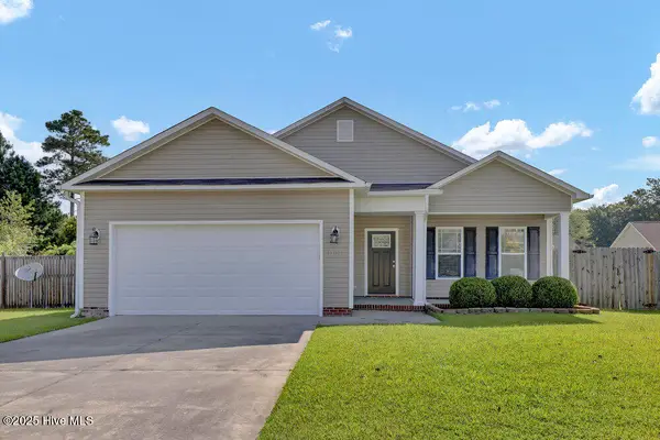 109 Borough Nest Drive, Swansboro, NC 28584