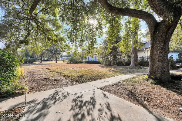 1721 Country Club Road, Wilmington, NC 28403