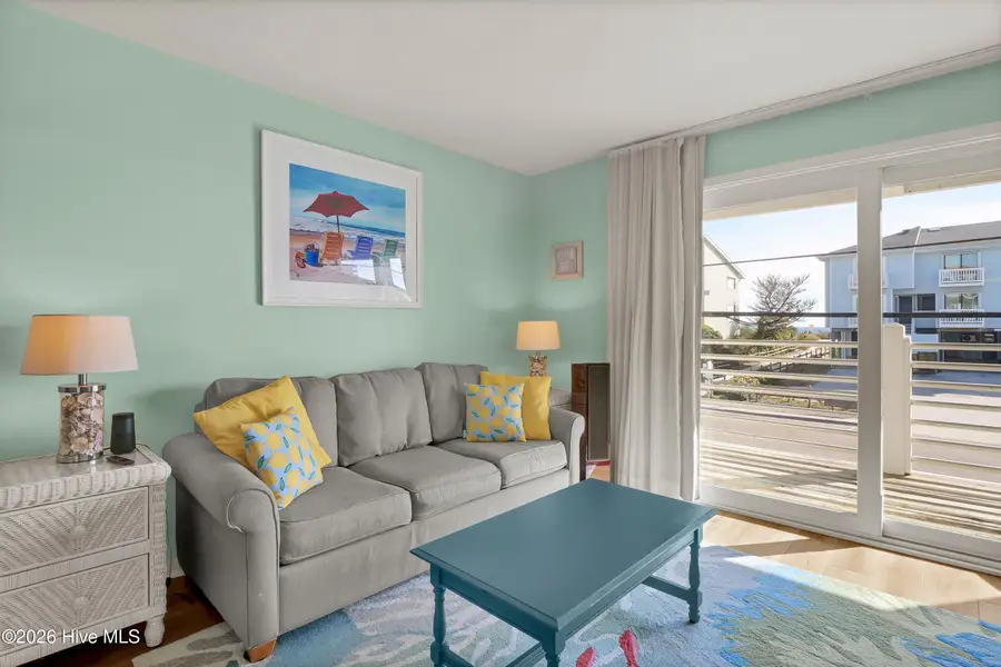15 Nathan Avenue #103, Wrightsville Beach, NC 28480 - Image #2