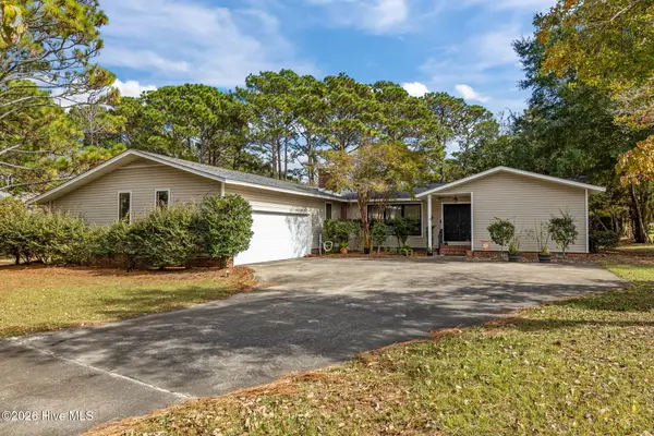 228 Star Hill Drive, Cape Carteret, NC 28584