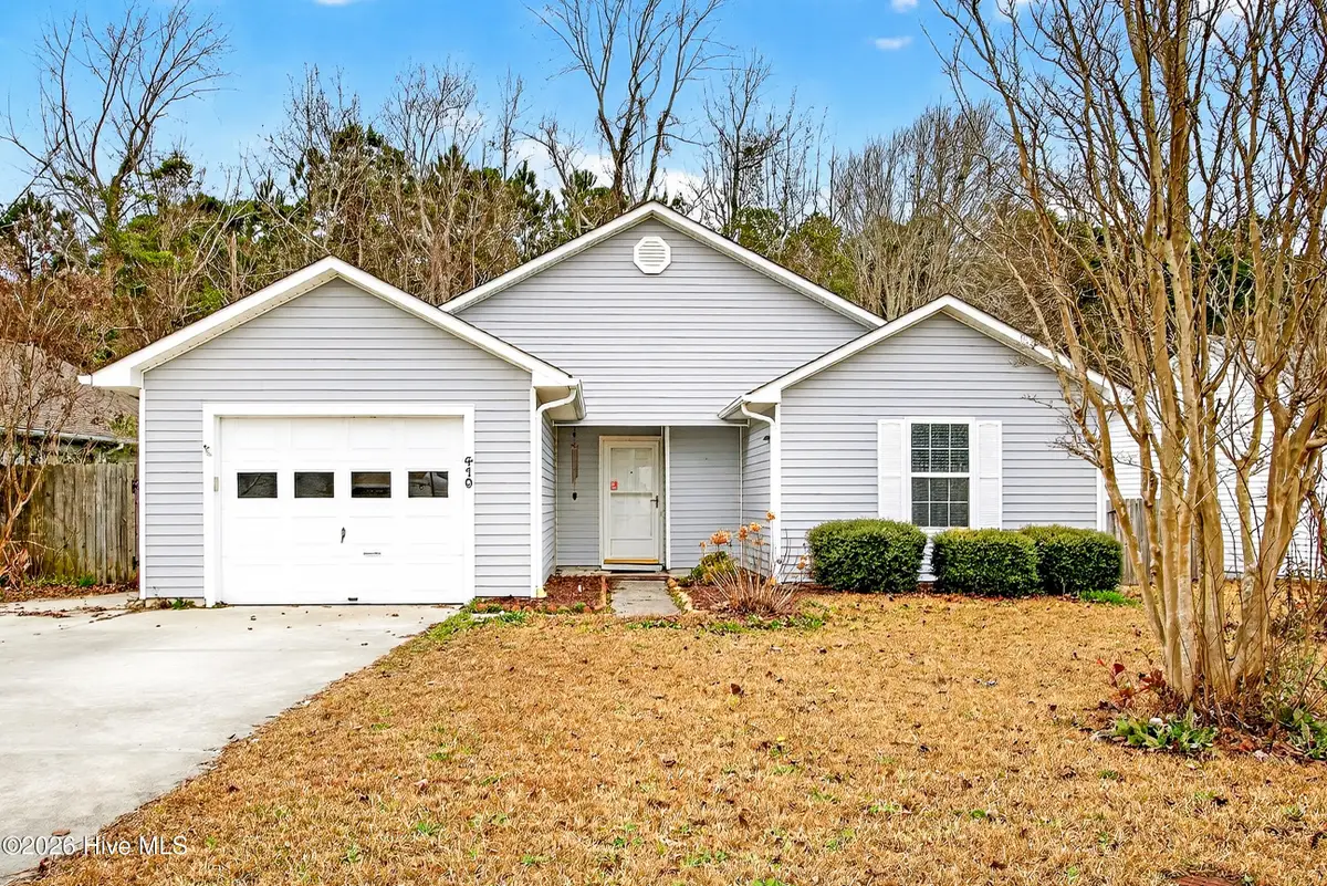 410 Holly Lane, Swansboro, NC 28584 - Image #1