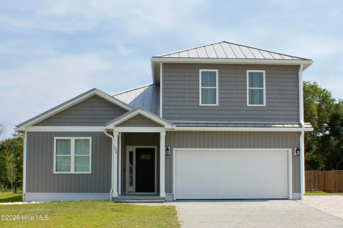 102 Evergreen Lane, Pine Knoll Shores, NC 28512 - Image #1