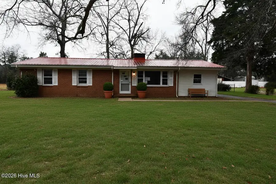 1692 Murray Circle, Kinston, NC 28501 - Image #2
