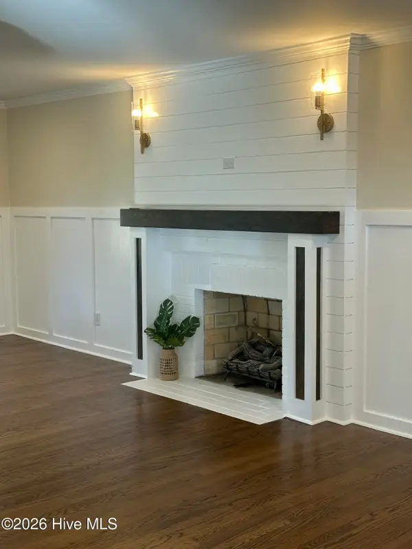 305 Country Club Drive, Trent Woods, NC 28562