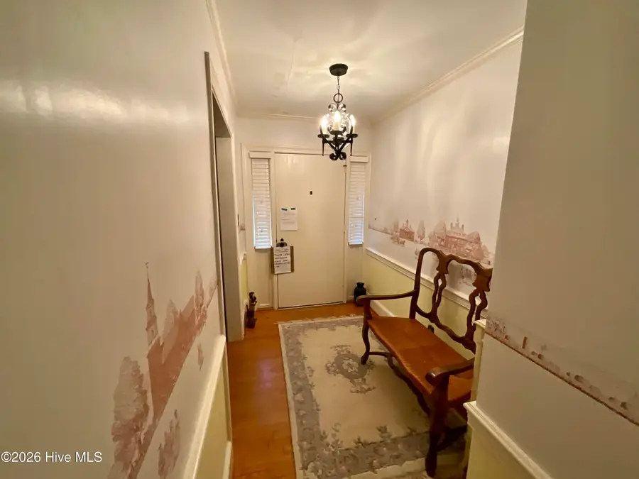 1703 Englewood Drive, Greenville, NC 27858 - Image #2