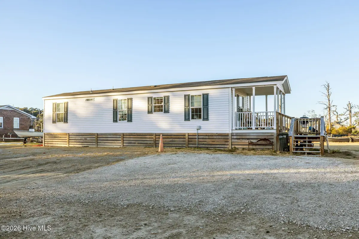 191 Old Carteret Road, Smyrna, NC 28579 - Image #1