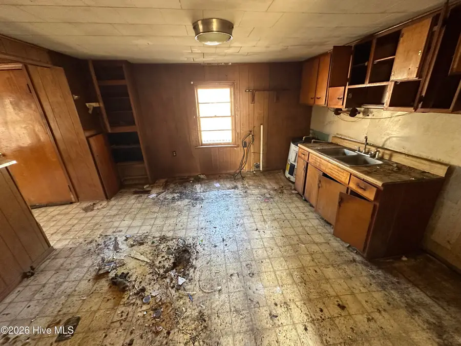 10281 Gibson Road, Laurel Hill, NC 28351 - Image #3