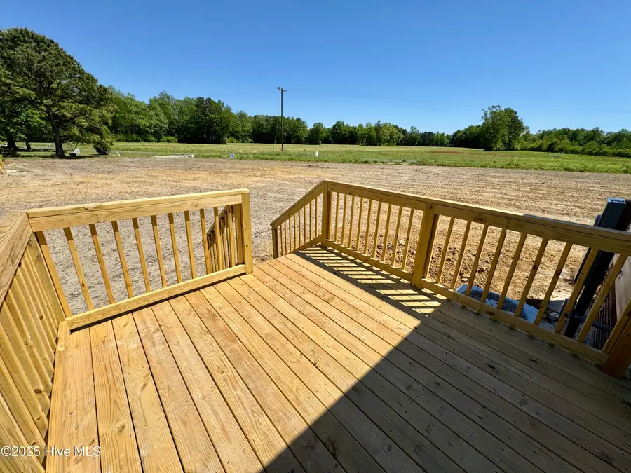 569 Pope Road, Rose Hill, NC 28458 - Image #2