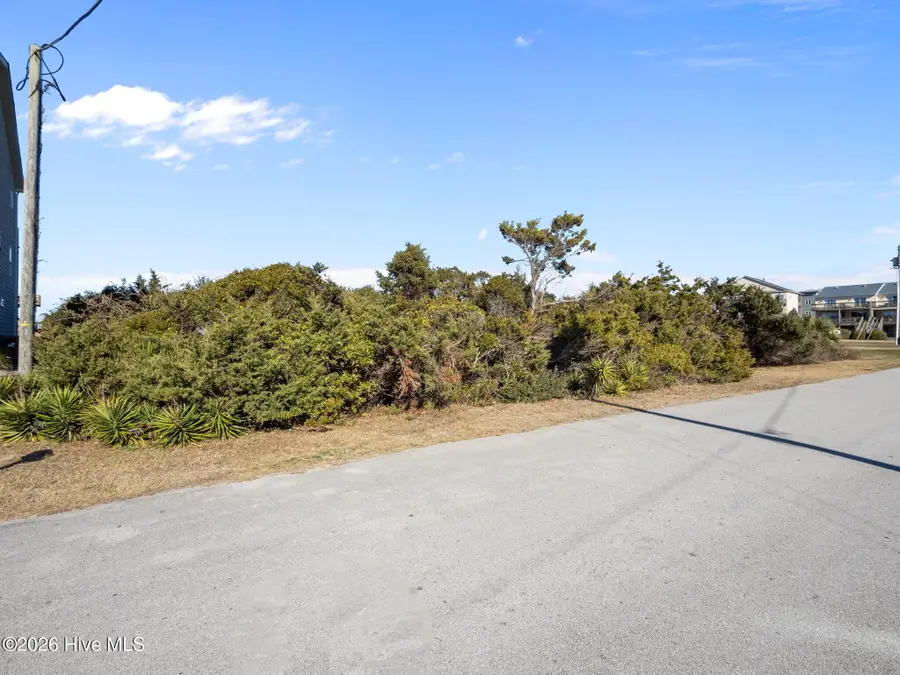 109 Robin Avenue, Atlantic Beach, NC 28512 - Image #3