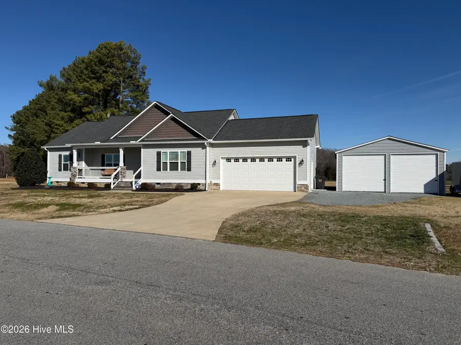 111 Fox Run Court, Benson, NC 27504 - Image #2