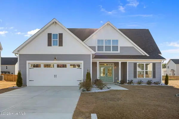 604 Larkspur Lane, Hubert, NC 28539