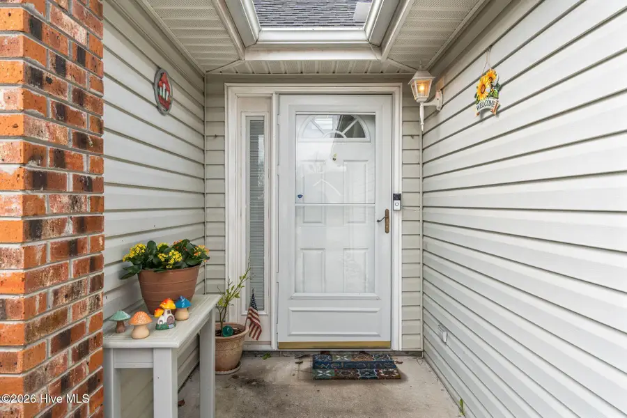 438 Hampton Street Nw, Calabash, NC 28467 - #3