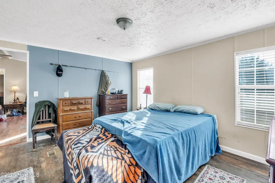 644 Woodpecker Parkway, Rocky Point, NC 28457 - Image #2