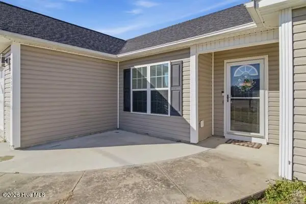 113 Cherry Grove Drive, Richlands, NC 28574 - Image #3