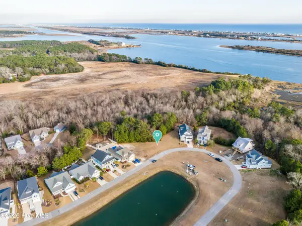 838 Lake Willow Way, Holly Ridge, NC 28445