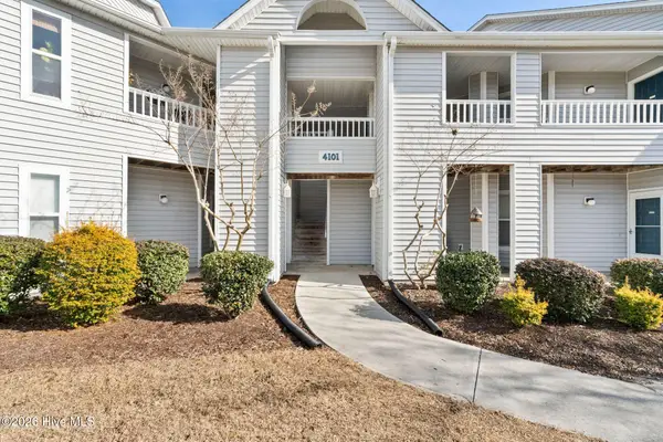 4101 Breezewood Drive #Apt 203, Wilmington, NC 28412