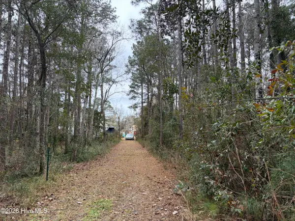 1307 Burnett Road, Wilmington, NC 28409