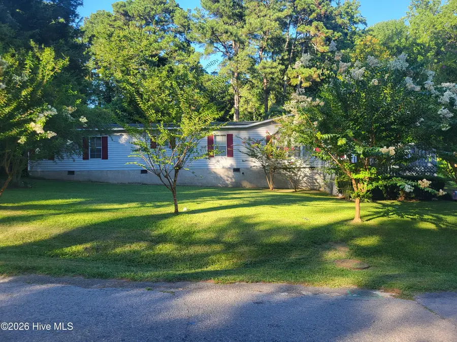 716 Pinecrest Street, Carthage, NC 28327 - Image #3