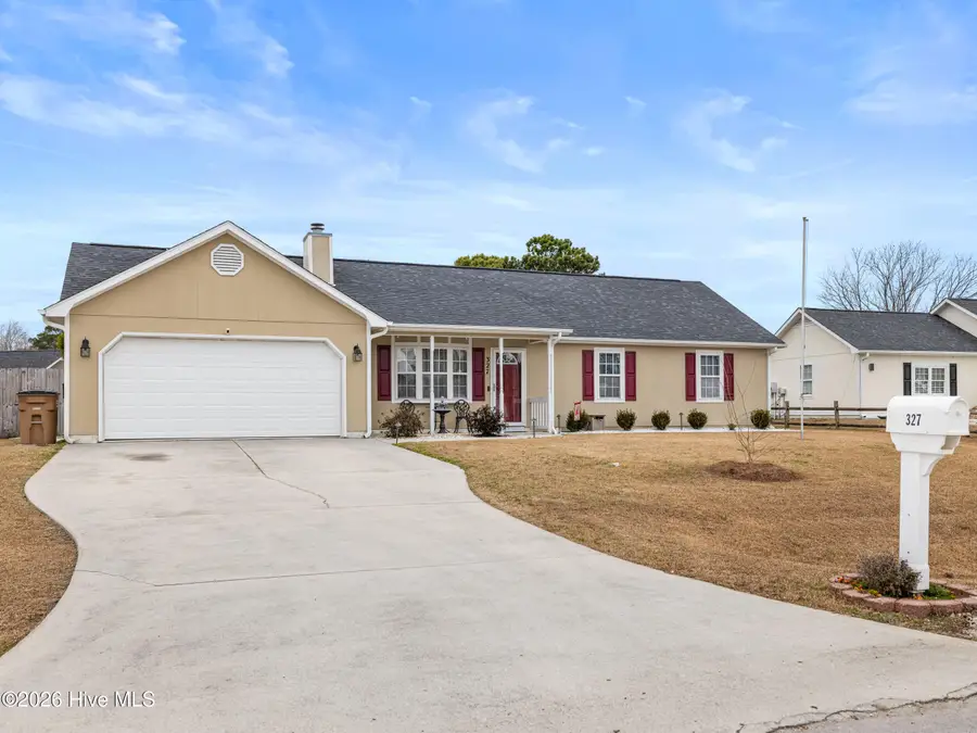 327 Buckhead Road, Hubert, NC 28539 - Image #2