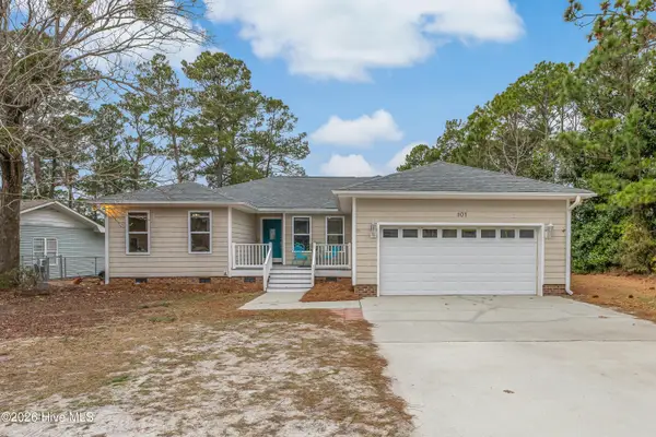 101 S Shore Drive, Southport, NC 28461