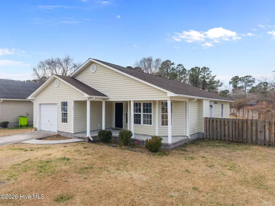 424 Boysenberry Lane, Hubert, NC 28539 - Image #3