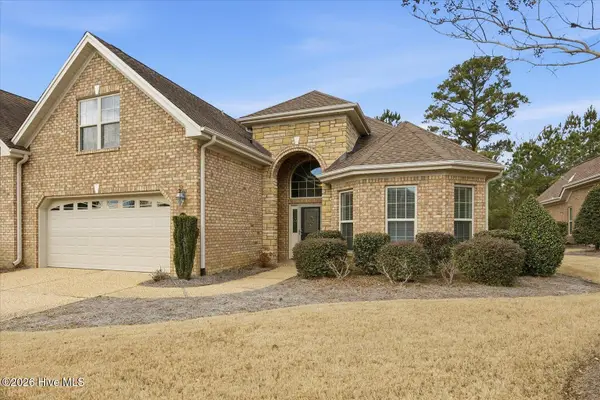 8262 Stenton Drive Ne, Leland, NC 28451