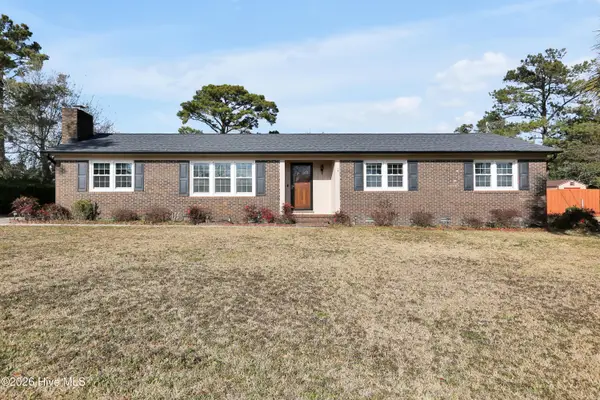 127 Deerwood Drive, Wilmington, NC 28405