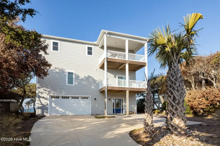 1704 Emerald Drive, Emerald Isle, NC 28594 - Image #3