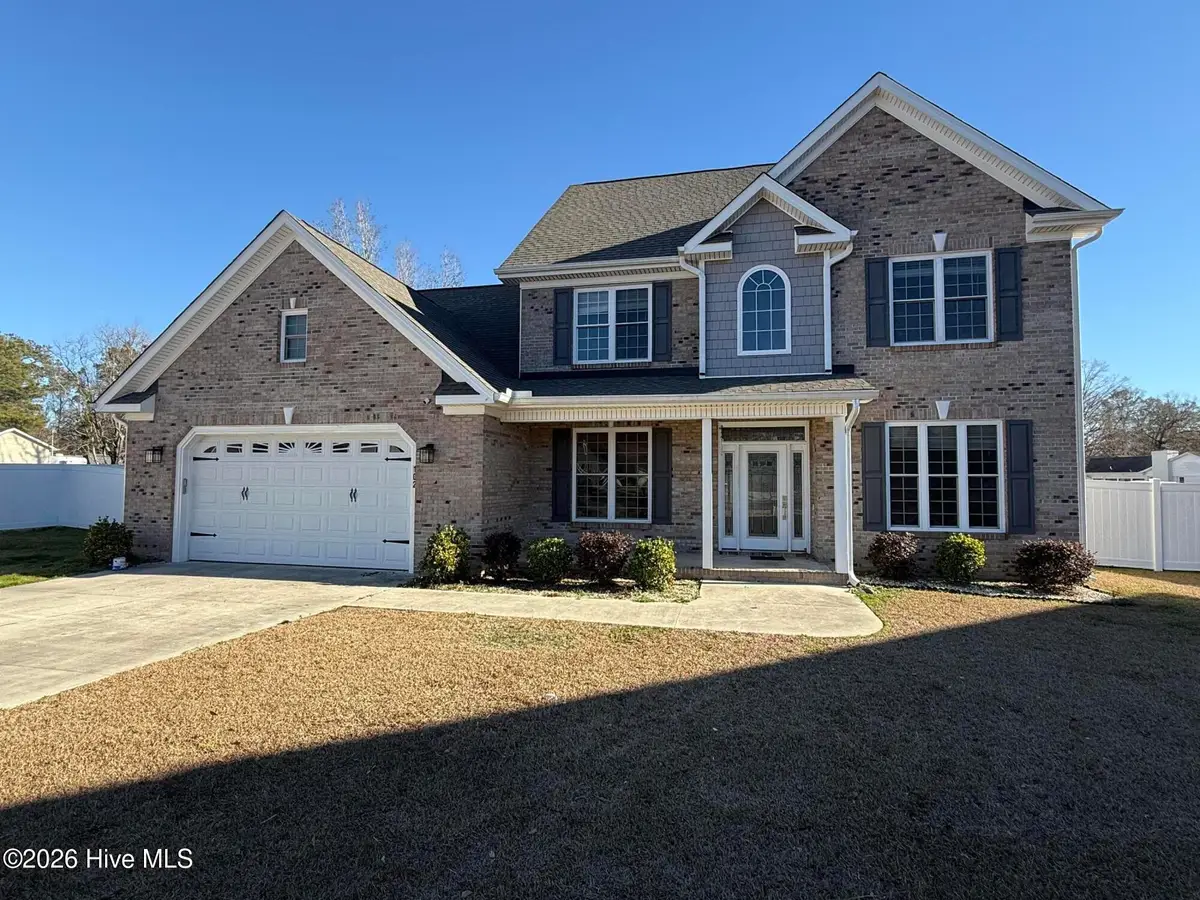 102 Palm Drive, Jacksonville, NC 28546 - Image #1