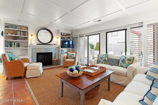 4801 S Shore Drive #B1 The Bluffs, Morehead City, NC 28557