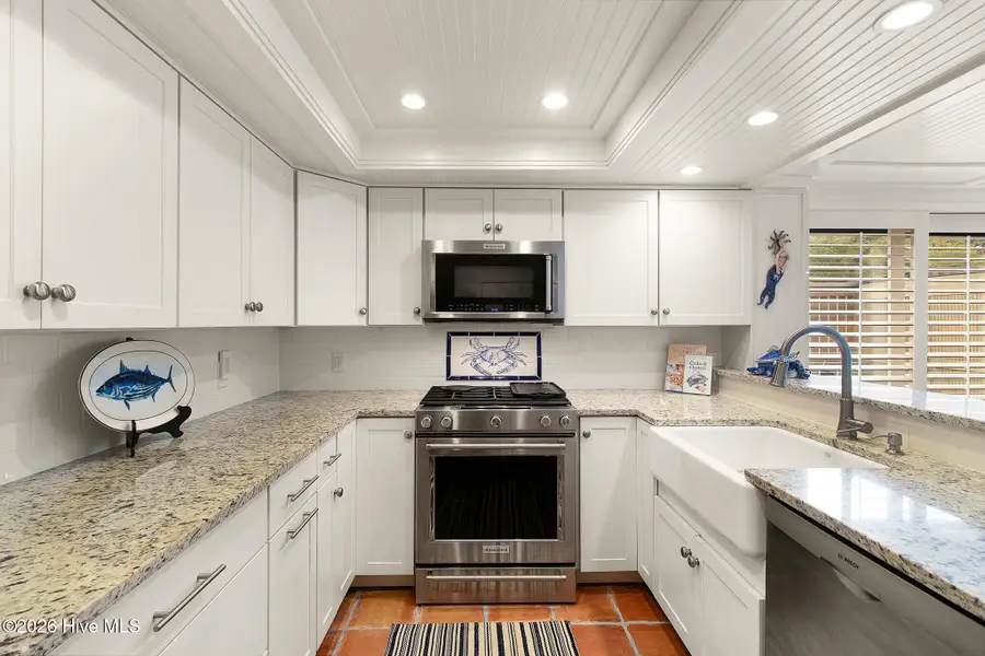 4801 S Shore Drive #B1 The Bluffs, Morehead City, NC 28557 - Image #3