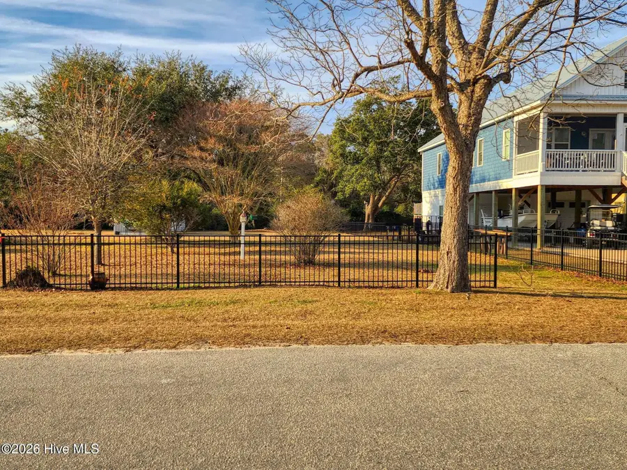 103 Broadview Lane, Hampstead, NC 28443 - Image #2