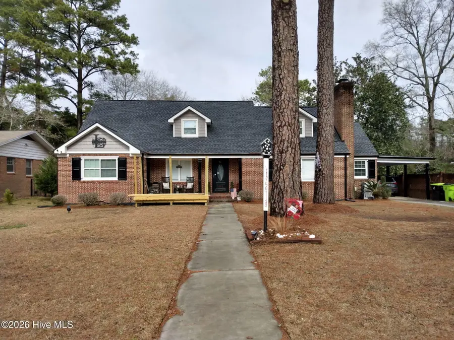 227 E College Street, Whiteville, NC 28472 - Image #2